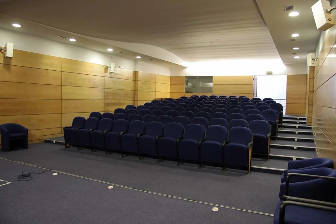 Auditório e Sala de Convívio 4
